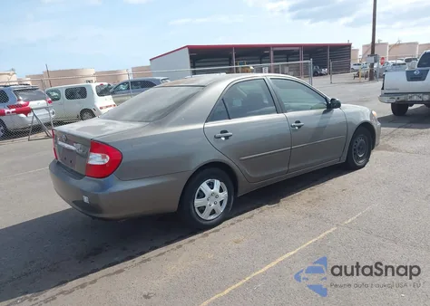 2004 Toyota Camry Le/Se/Std/Xle z USA, uszkodzony, nr VIN JTDBE32K840255219